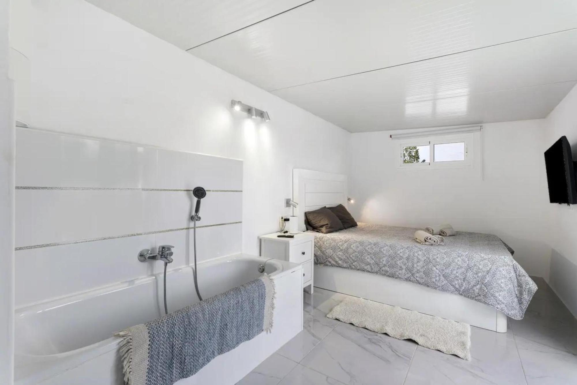 Child-Friendly, 3-Bedroom Apartment With Garden Near The Aqualand Costa Adeje  Esterno foto